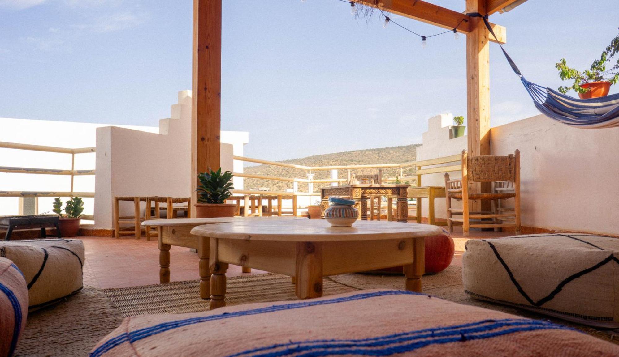 Хостел Arima Surf House Tamraght Экстерьер фото
