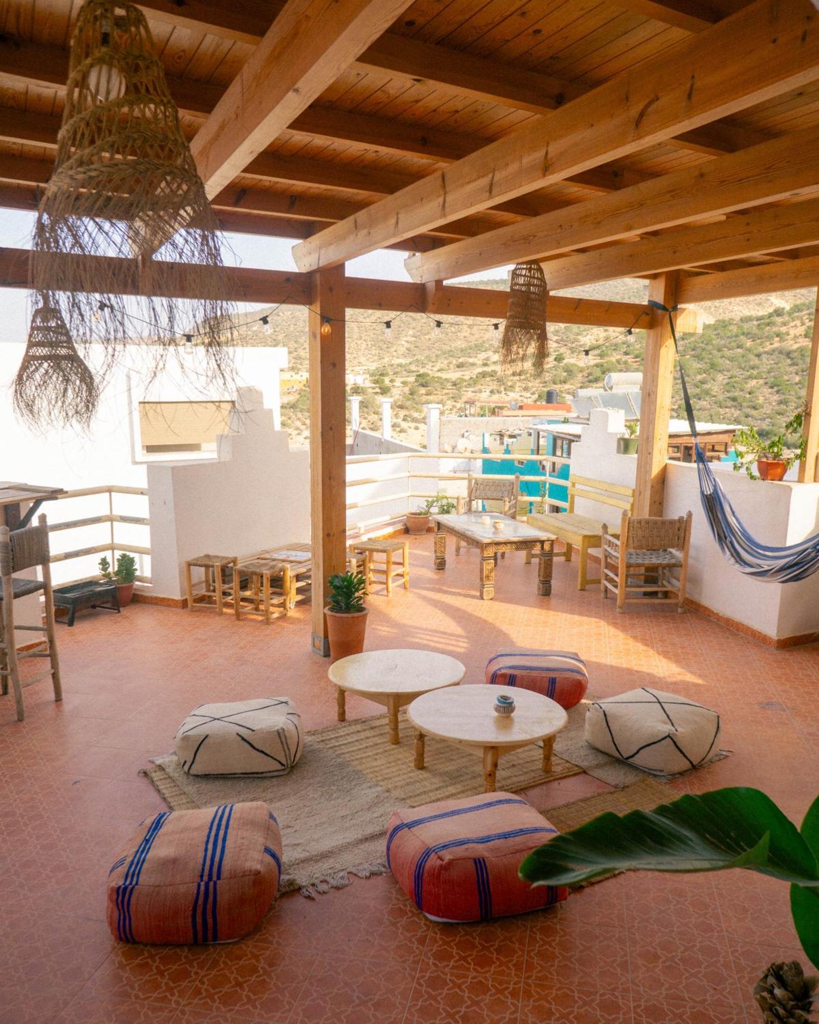 Хостел Arima Surf House Tamraght Экстерьер фото
