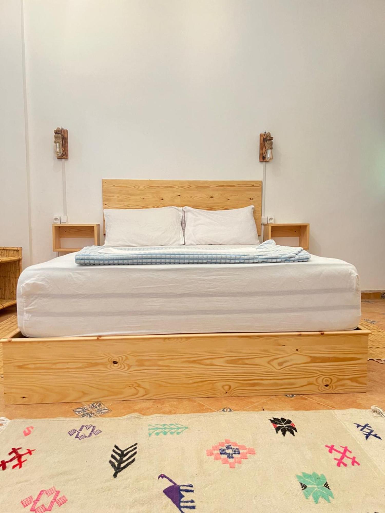 Хостел Arima Surf House Tamraght Экстерьер фото