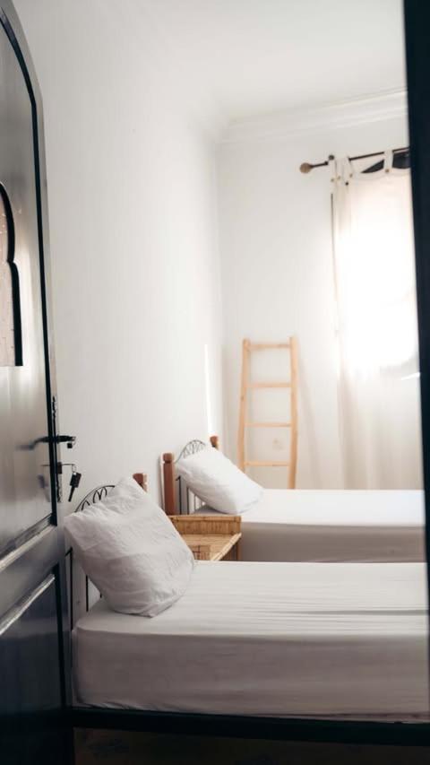 Хостел Arima Surf House Tamraght Экстерьер фото